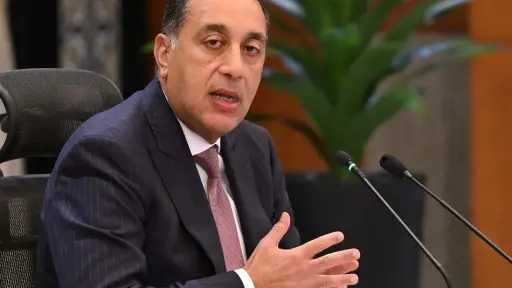 رئيس الوزراء يهنئ الشعب المصري بعيد الميلاد المجيد