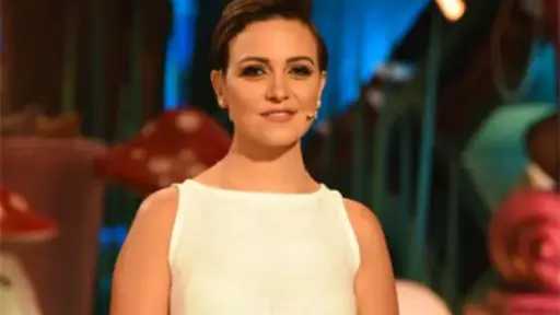 ريهام عبدالغفور تستند إلى القانون بعد واقعة تصويرها دون علمها