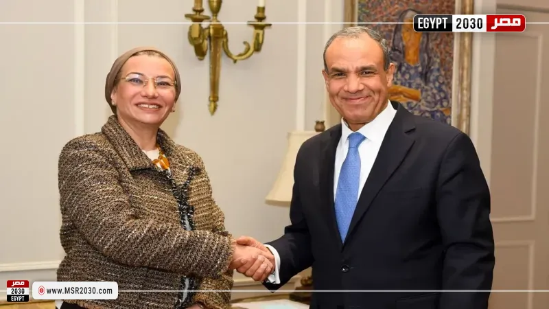 د. بدر عبد العاطي و د. ياسمين فؤاد السكرتير التنفيذي لاتفاقية الأمم المتحدة لمكافحة التصحر