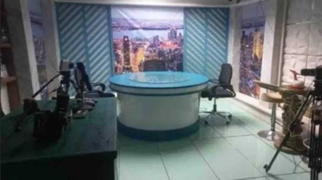 ضبط مدير استوديو تصوير غير مرخص بالتجمع الأول لمخالفة قانون الملكية الفكرية