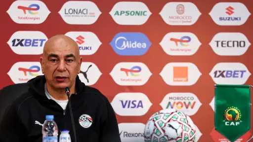 حسام حسن: جاهزون لمفاجآت جنوب إفريقيا ونلعب للفوز... حسام حسن: جاهزون لمفاجآت جنوب إفريقيا ونلعب للفوز فقط