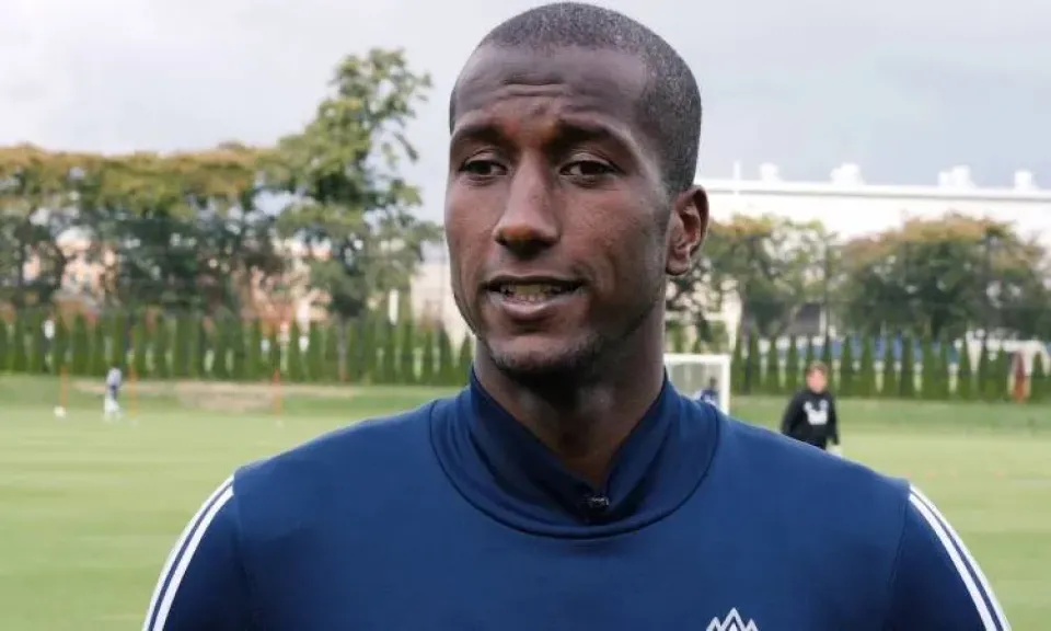 اللاعب السابق علي غزال