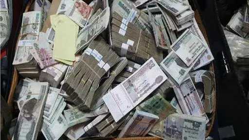 ضبط 5 عناصر جنائية بتهمة غسل 500 مليون جنيه من تجارة المخدرات