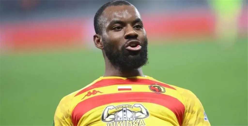 الأهلي يحسم أزمة الهجوم | بولولو على أعتاب القلعة الحمراء