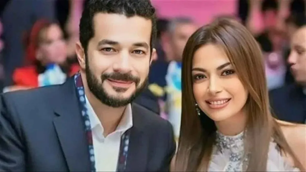 شريف سلامة وداليا مصطفى 