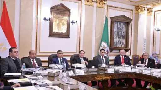 جامعة القاهرة تسدد مصروفات الطلاب المتعثرين بسبب ظروفهم الاجتماعية