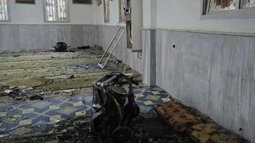 حزب الله يدين بيان عملية تفجير مسجد الإمام علي في مدينة حمص السورية