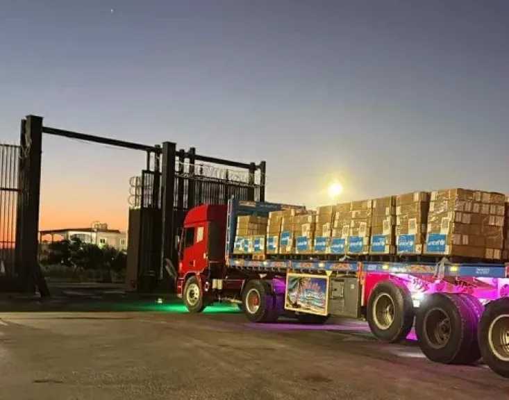 دخول 1329 شاحنة مساعدات ومواد بترولية عبر معبر رفح البري خلال أسبوع