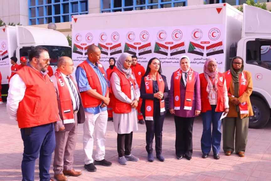 وزيرة التضامن تطلق قافلة مساعدات إنسانية لدعم الأشقاء في السودان