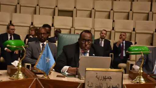 مندوب الصومال بالجامعة العربية: إجماع عربي على دعم... مندوب الصومال بالجامعة العربية: إجماع عربي على دعم وحدة الصومال ورفض أي مخططات تمس سلامة أراضيه
