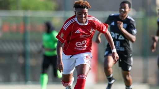 كرة القدم النسائية| إصابة ميرسي أوبرا بقطع في الرباط الصليبي