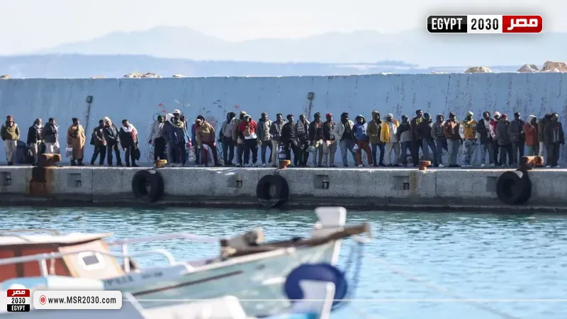 السلطات اليونانية تنقذ 108 مهاجرين جنوب جزيرة كريت