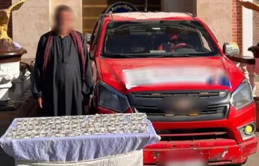 ضبط شخص أثناء محاولة شراء أصوات بأبنوب