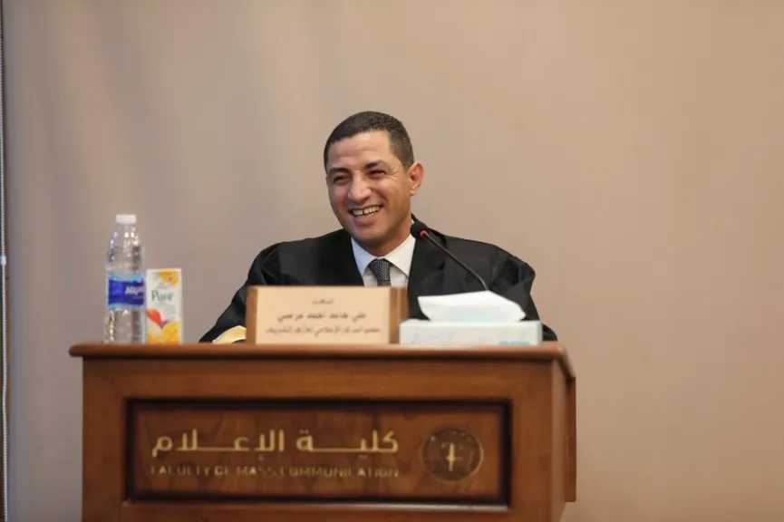 بحضور قيادات الأزهر.. منح درجة الماجستير بامتياز للباحث علي حامد