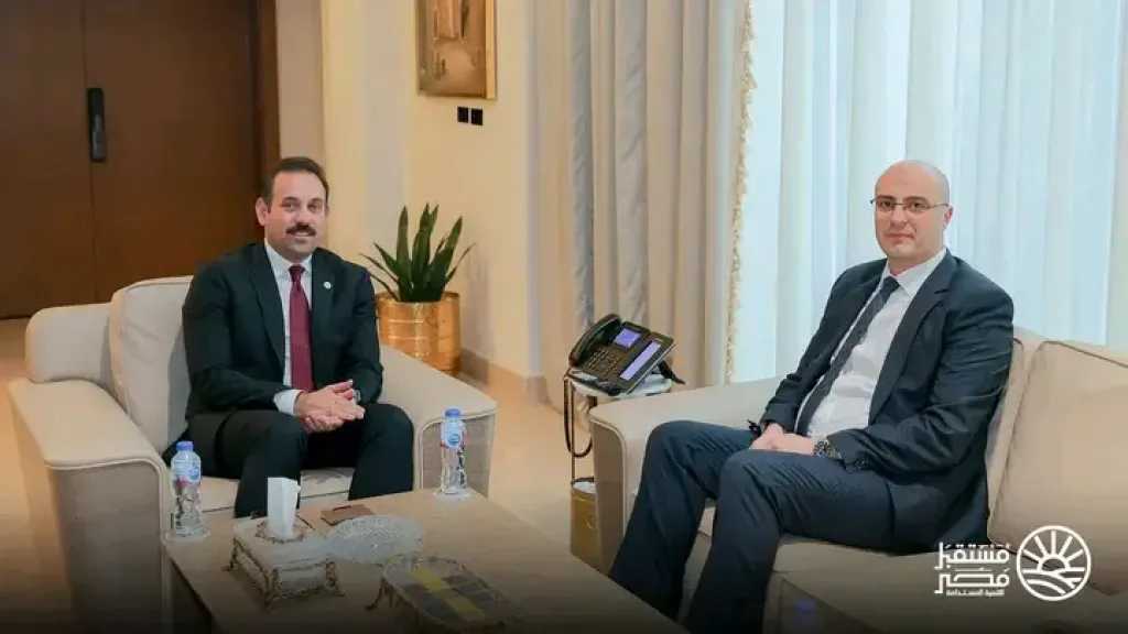 رئيس جهاز مستقبل مصر يجتمع بالرئيس التنفيذي لـ«تنظيم الاتصالات» لبحث دعم البنية التحتية الذكية للمشروعات التنموية