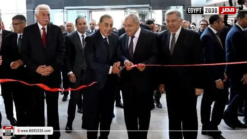 جانب من الافتتاح 