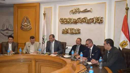 شعبة الساعات تبحث تعاونا جديدا مع مديرية التموين... شعبة الساعات تبحث تعاونا جديدا مع مديرية التموين بالقاهرة لزيادة استقرار السوق