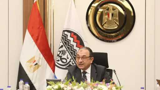 وزير قطاع الأعمال: نسير في إجراءات الاستحواذ على... وزير قطاع الأعمال: نسير في إجراءات الاستحواذ على قصر القطن بالإسكندرية لتحويله إلى فندق