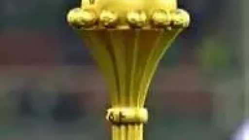 محمد الشاذلي: استضافة كأس العالم أو أمم... محمد الشاذلي: استضافة كأس العالم أو أمم إفريقيا؟ مصر مستعدة بالكامل