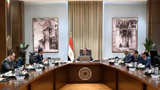 مدبولي يتابع آليات تحقيق أقصى استفادة من الأصول... مدبولي يتابع آليات تحقيق أقصى استفادة من الأصول المنقولة إلى صندوق مصر السيادي