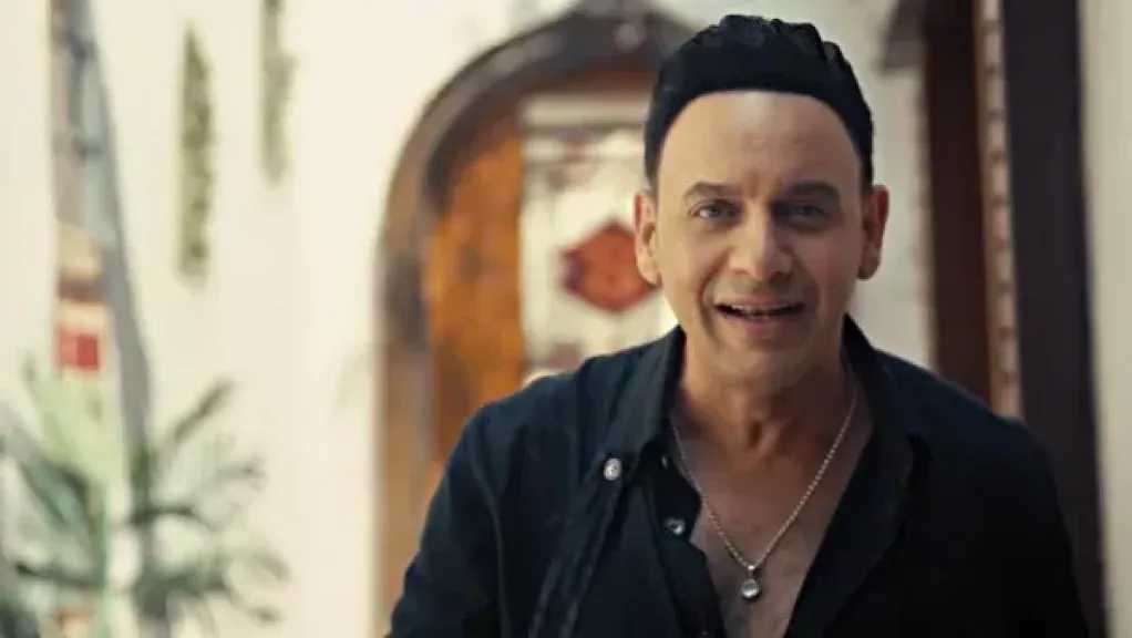 مصطفى قمر يشوق الجمهور لدويتو جديد مع جنات عبر إنستجرام