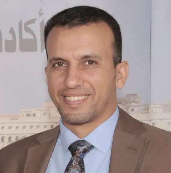 الدكتور حسين ربيع