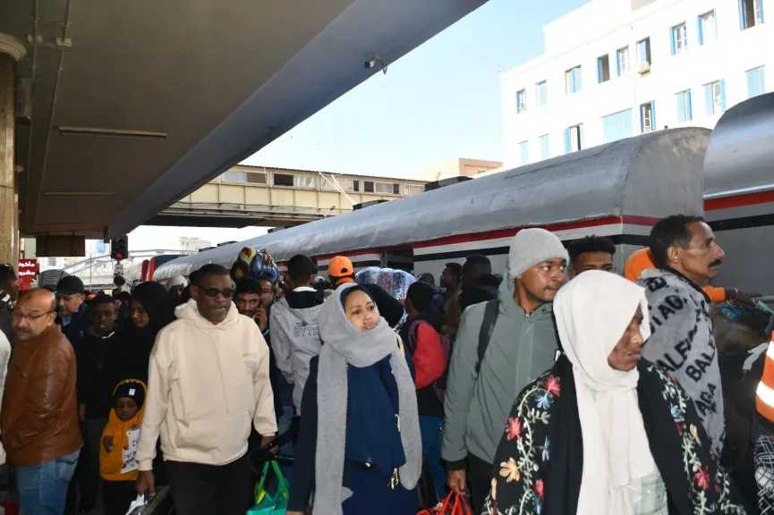 السكة الحديد تسيير الرحلة الـ 44 لقطارات ”العودة الطوعية” لنقل لأشقاء السودانيين