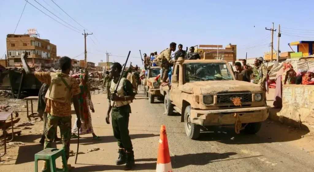 الجيش السوداني والدعم السريع ينهيان 2025 بإعلانات استعادة مناطق