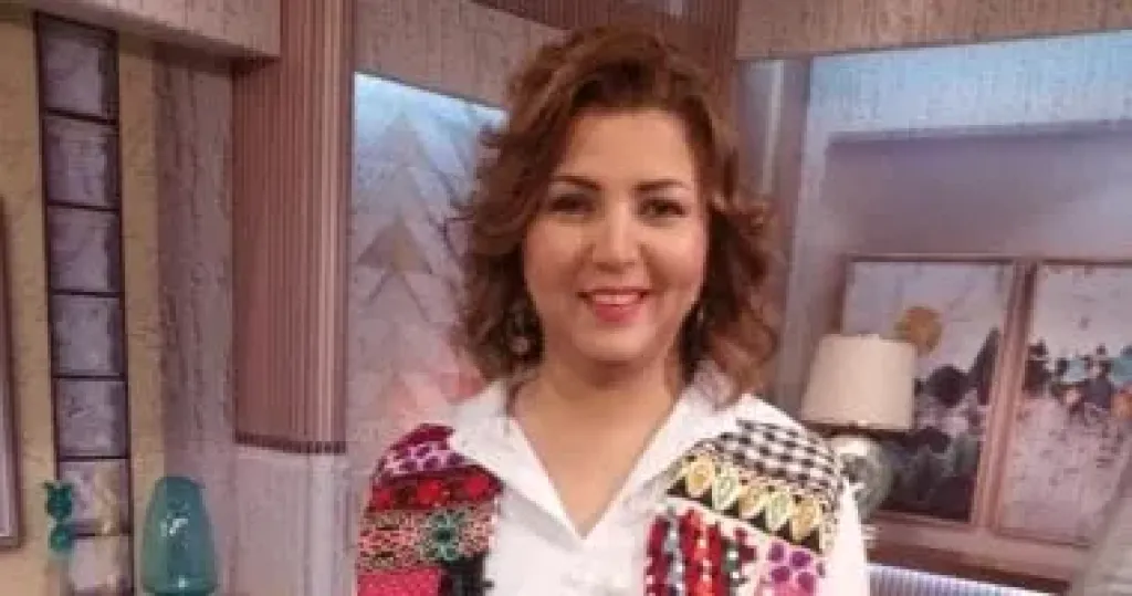 المذيعة نيفين القاضي 
