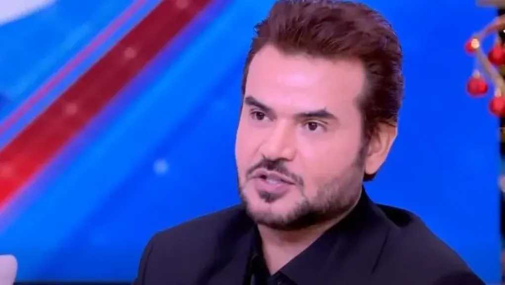 سامو زين يكشف تفاصيل مؤثرة عن وفاة والده في برنامج ياسمين عز