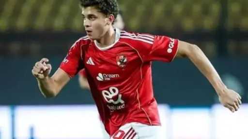 لاعب الأهلي يرفض تمديد عقده لأربع سنوات ويصر على التجديد لموسم واحد