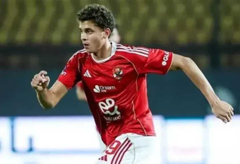 برشلونة يحسم اتفاقه مع الأهلي لضم حمزة عبد الكريم