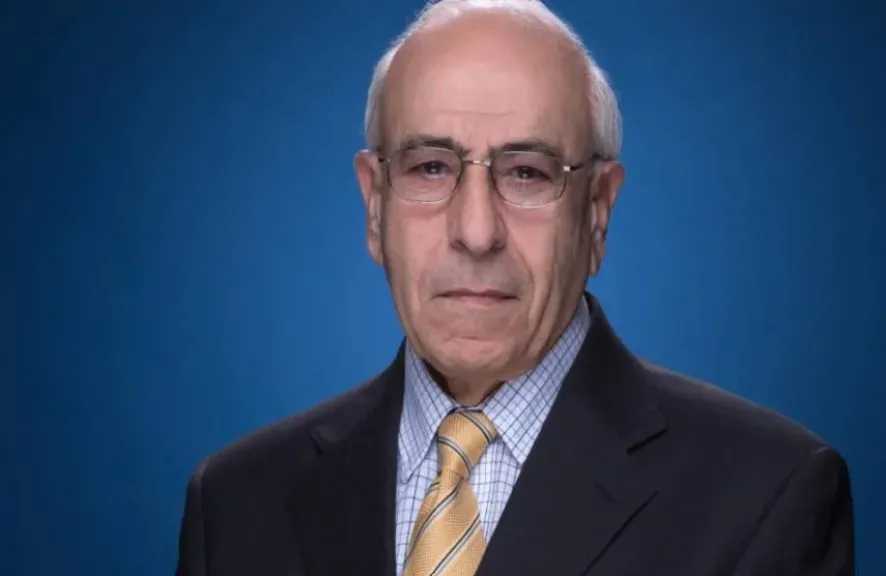 وفاة الإعلامي الأردني جميل عازر أحد مؤسسي قناة الجزيرة