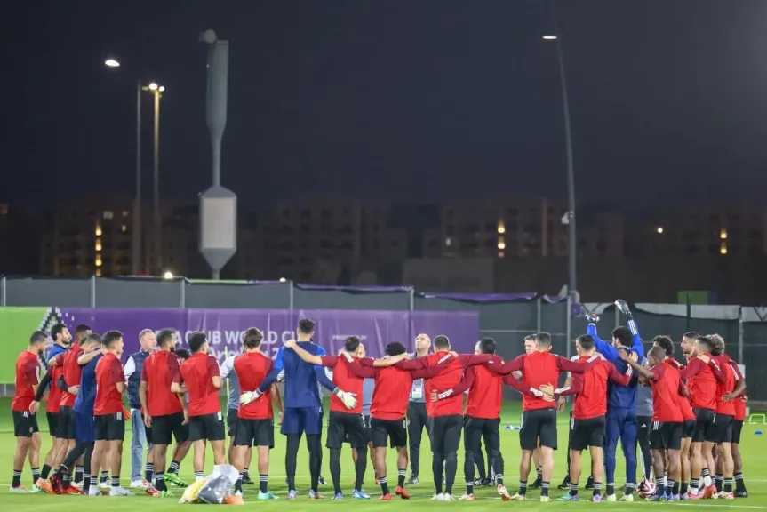 الأهلي يفتح صفحة جديدة من التتش قبل اختبار فاركو المرتقب