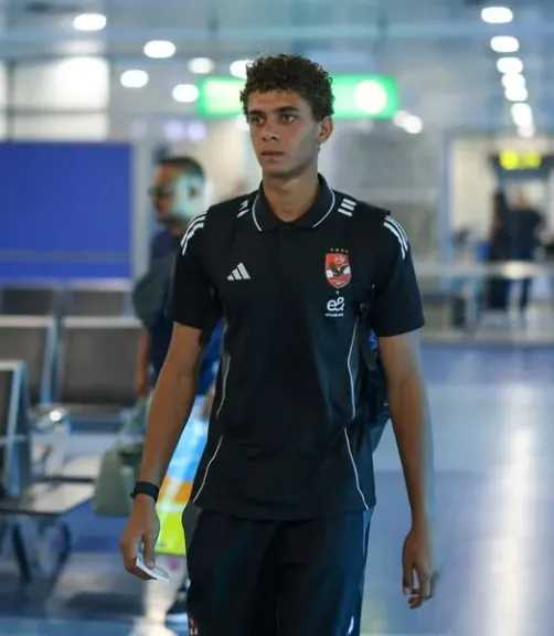 الأهلي يمدد عقد حمزة عبد الكريم قبل إعارته إلى برشلونة.. تفاصيل