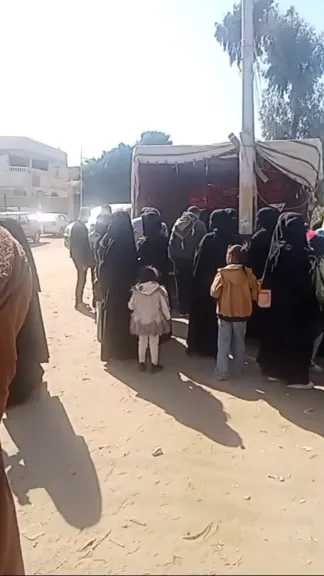 إقبال لافت على لجان الواحات بمدرسة القصر وسط دعم واسع لأيمن أبو العلا