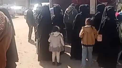 إقبال لافت على لجان الواحات بمدرسة القصر وسط... إقبال لافت على لجان الواحات بمدرسة القصر وسط دعم واسع لأيمن أبو العلا