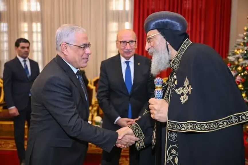 النائب العام ورئيس مجلس القضاء الأعلى يزوران البابا تواضروس للتهنئة بعيد الميلاد المجيد