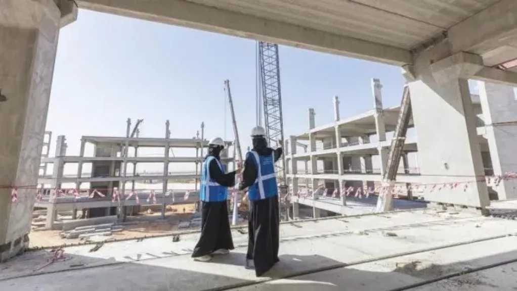 السعودية.. رفع الحد الأدنى للأجور إلى 8 آلاف ريال