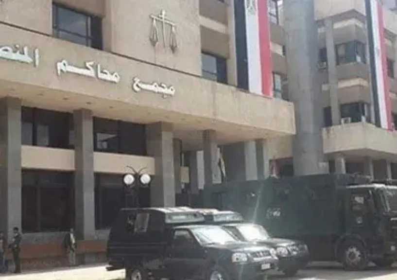 السجن المؤبد لشاب و15عامًا لـ4آخرين في قضية اختطاف طالبة بالدقهلية