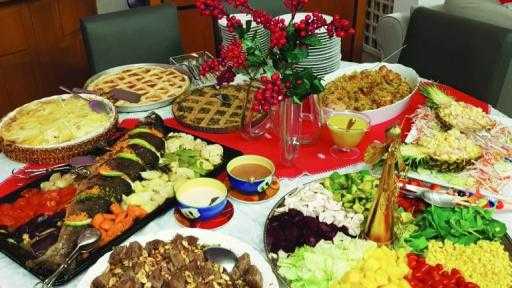 من الديك الرومي إلى الكحك.. وصفات متكاملة لسفرة عيد الميلاد المجيد