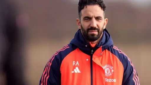 عاجل| مانشستر يونايتد يُعلن رسميًا رحيل روبن أموريم من تدريب الفريق