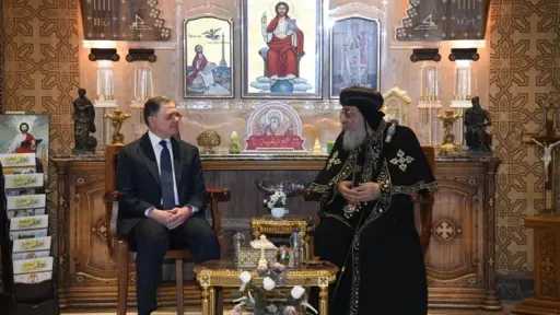 وزير الداخلية: تماسك الشعب المصري كان الحصن المنيع... وزير الداخلية: تماسك الشعب المصري كان الحصن المنيع الذى أجهض المخططات