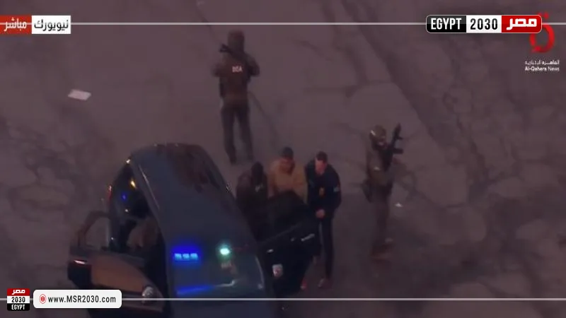 لحظة نقل رئيس فنزويلا لمقر المحكمة