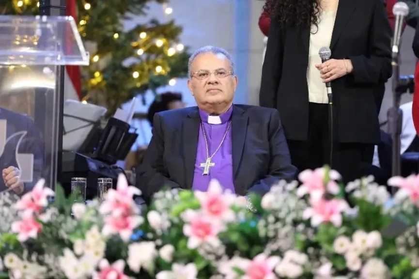 وزير الداخلية يبعث برقية تهنئة لرئيس الطائفة الإنجيلية بعيد الميلاد المجيد