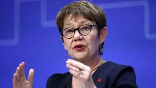 رئيسة البنك الأوروبي لإعادة الإعمار والتنمية تزور الضفة... رئيسة البنك الأوروبي لإعادة الإعمار والتنمية تزور الضفة الغربية والأردن