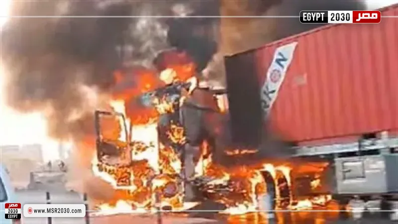 حريق سيارة تريلا 