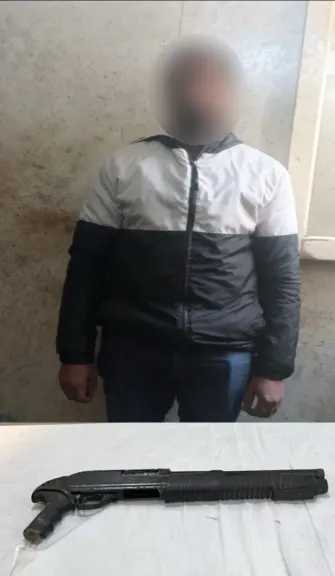 ضبط شخص إطلاق أعيرة نارية احتفالاً بفوز مرشح بمجلس النواب وإصابة آخر بالمنيا
