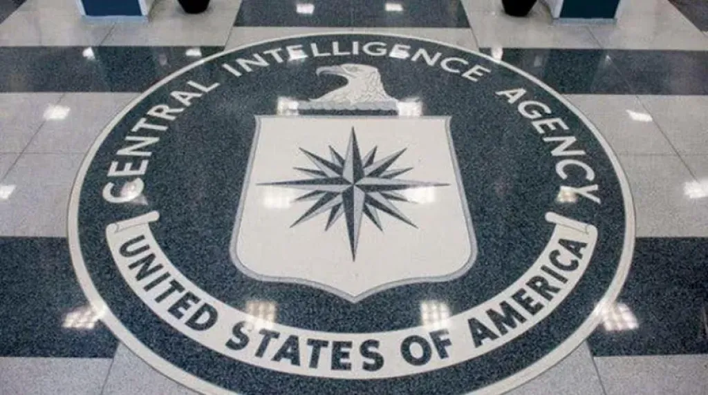 CIA جيمس ريكاردس