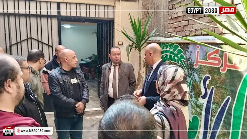 جانب من معاينة النيابة الإدارية لموقع الحريق 